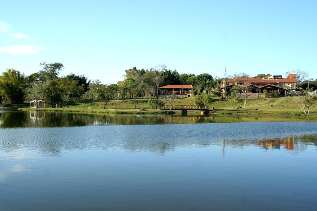 Pousada Fazenda Buracao Мокока Екстериор снимка