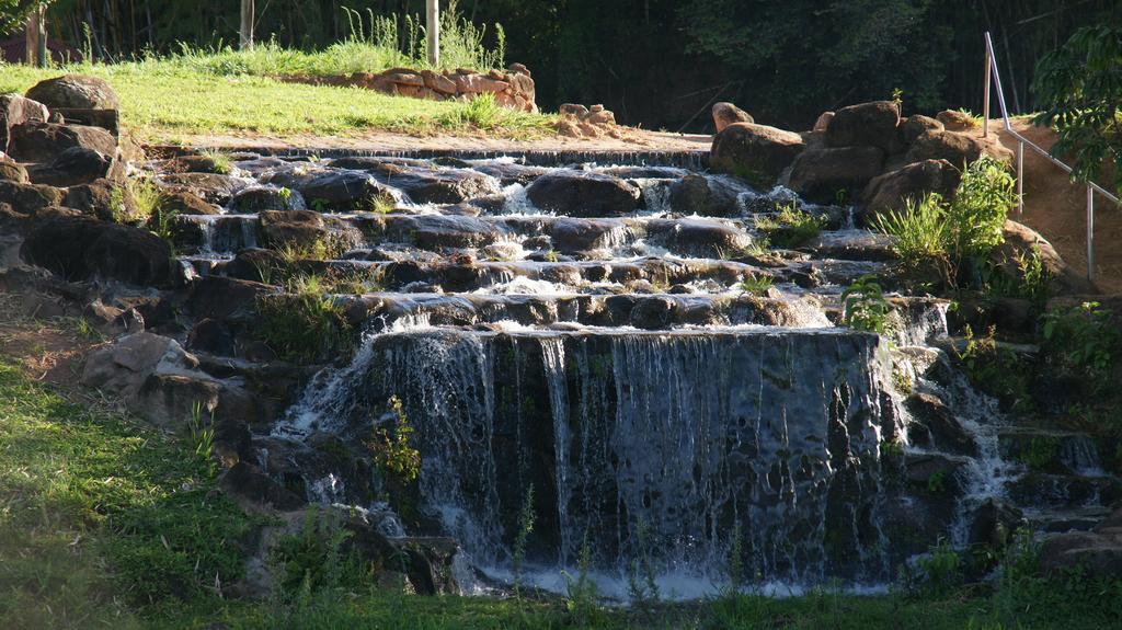 Pousada Fazenda Buracao Мокока Екстериор снимка